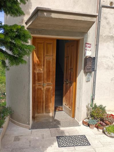 Image No.4-Propriété de pays de 4 chambres à vendre à Gessopalena