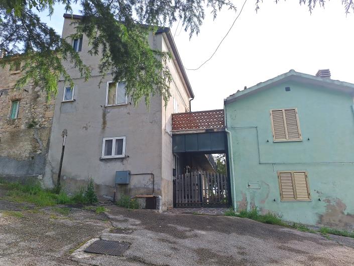 Image No.3-3 Bed House for sale