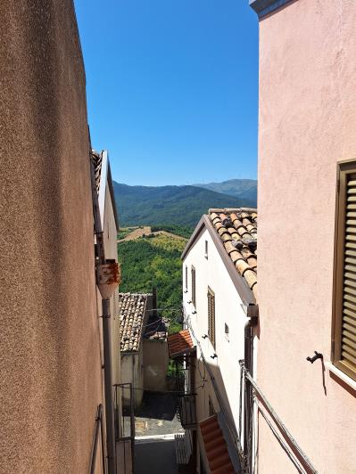 Image No.12-Maison de campagne de 3 chambres à vendre à Carunchio