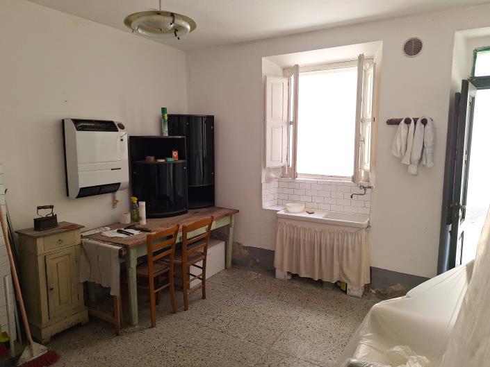 Image No.3-Maison de campagne de 3 chambres à vendre à Carunchio