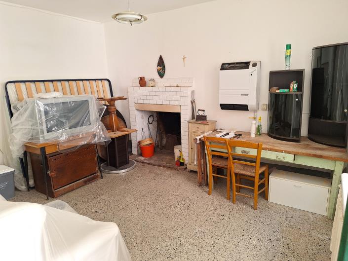 Image No.4-Maison de campagne de 3 chambres à vendre à Carunchio