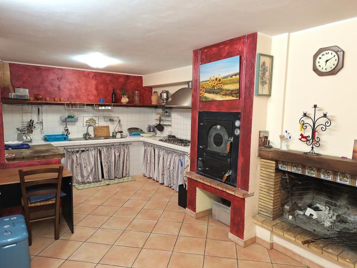 Image No.43-3 Bed Villa / Detached for sale