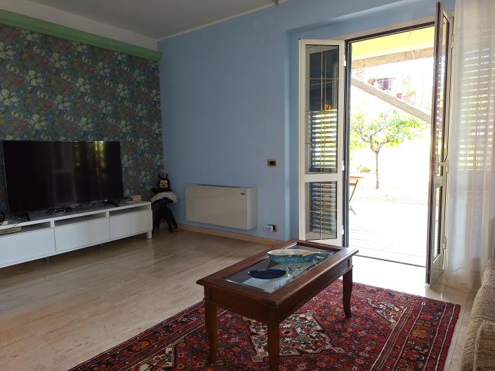 Image No.13-3 Bed Villa / Detached for sale