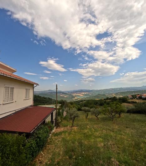Image No.2-Jumelé de 2 chambres à vendre à Lama Dei Peligne