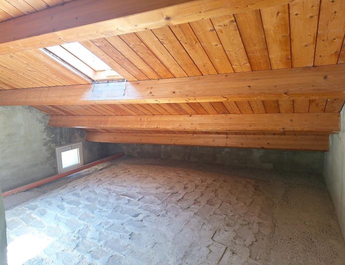 Image No.20-2 Bed Semi-Detached for sale