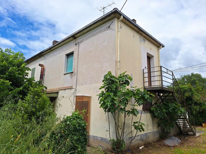 Image No.3-Maison / Villa de 2 chambres à vendre à Fara Filiorum Petri