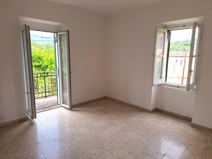 Image No.12-Maison / Villa de 2 chambres à vendre à Fara Filiorum Petri