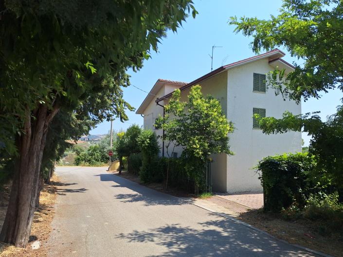 Image No.38-Maison / Villa de 3 chambres à vendre à Sant' Eusanio Del Sangro