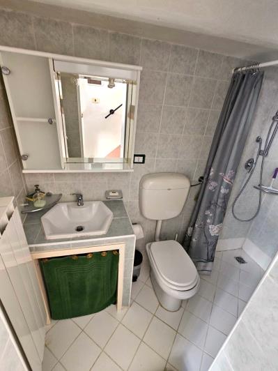 Image No.14-3 Bed Semi-Detached for sale