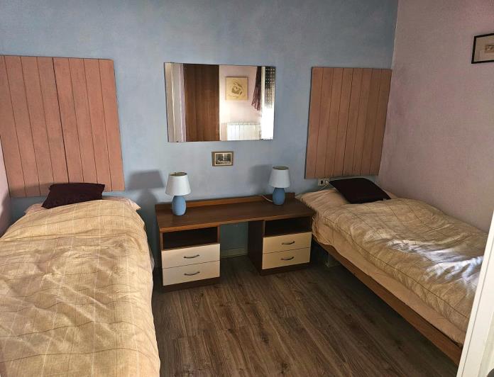 Image No.17-3 Bed Semi-Detached for sale