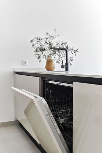 Image No.17-2 Bed Bungalow for sale