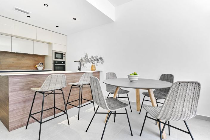 Image No.9-2 Bed Bungalow for sale