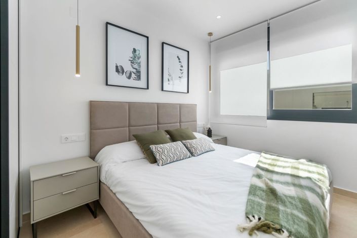 Image No.40-3 Bed Bungalow for sale