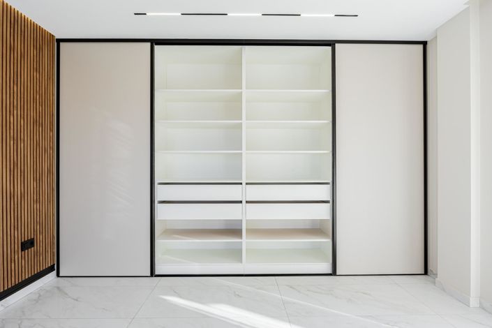 Image No.34-4 Bed Villa for sale