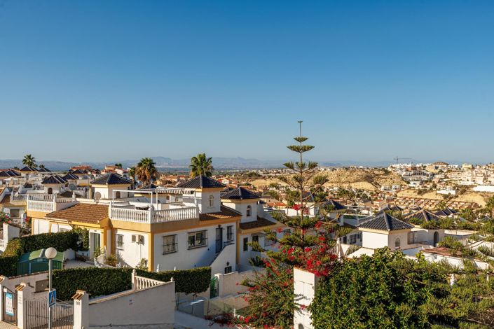 Image No.40-4 Bed Villa for sale