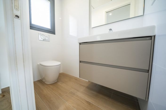 Image No.24-3 Bed Villa for sale