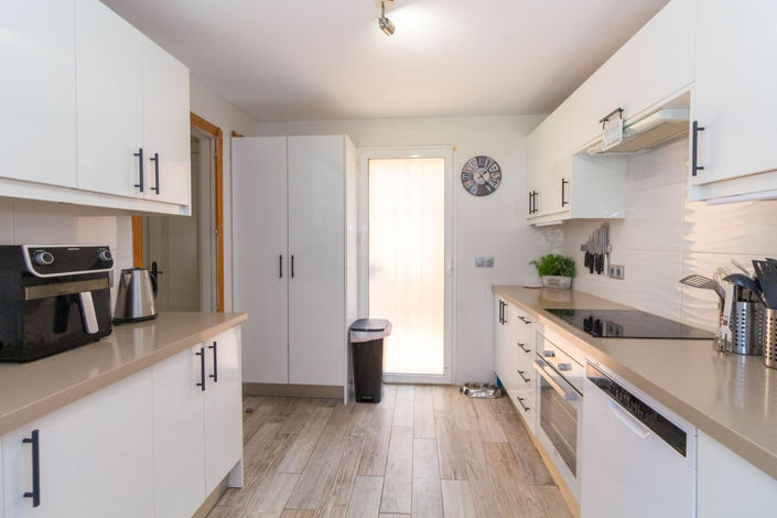 Image No.22-3 Bed Townhouse for sale