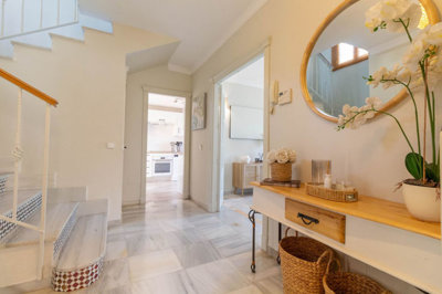 7-aa4cc561180b369757c0bb4af9886cd3