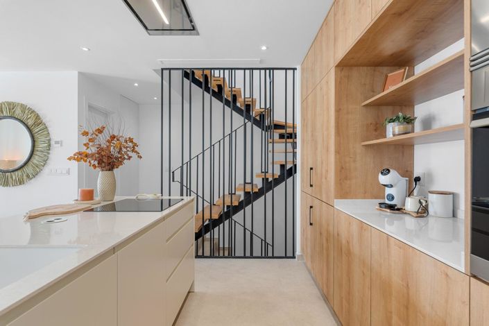 Image No.40-3 Bed Townhouse for sale