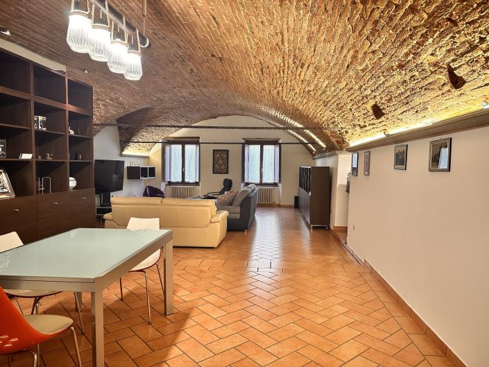 Image No.19-3 Bed Apartment for sale