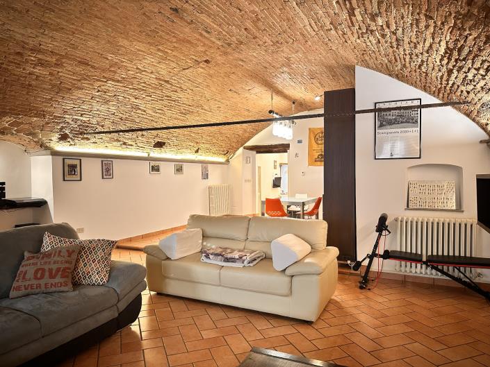 Image No.20-3 Bed Apartment for sale