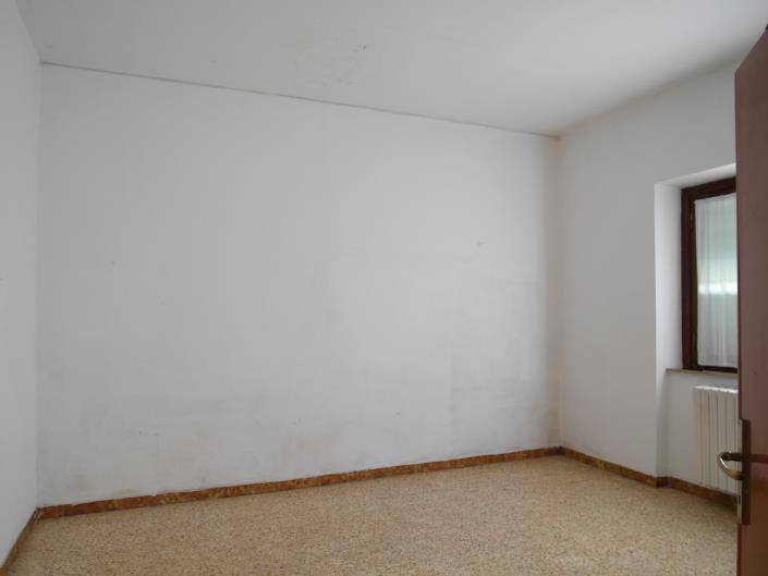 Image No.10-2 Bed Villa / Detached for sale