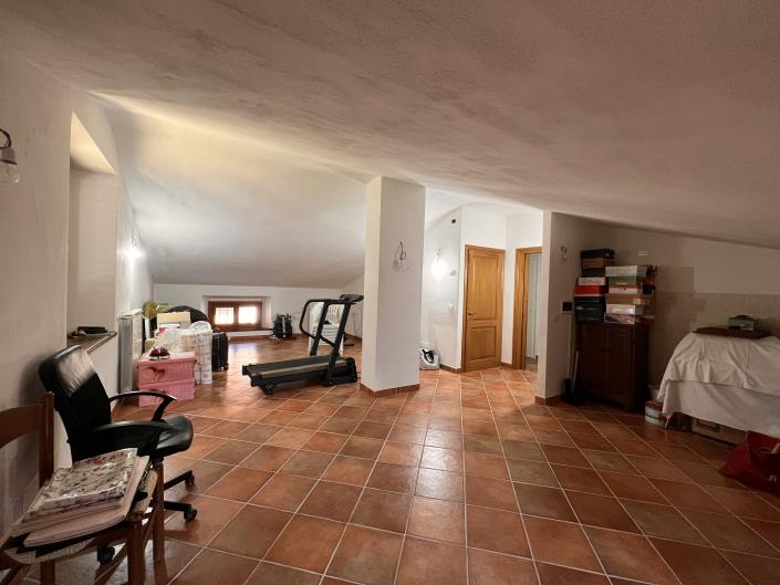 Image No.12-3 Bed Villa / Detached for sale