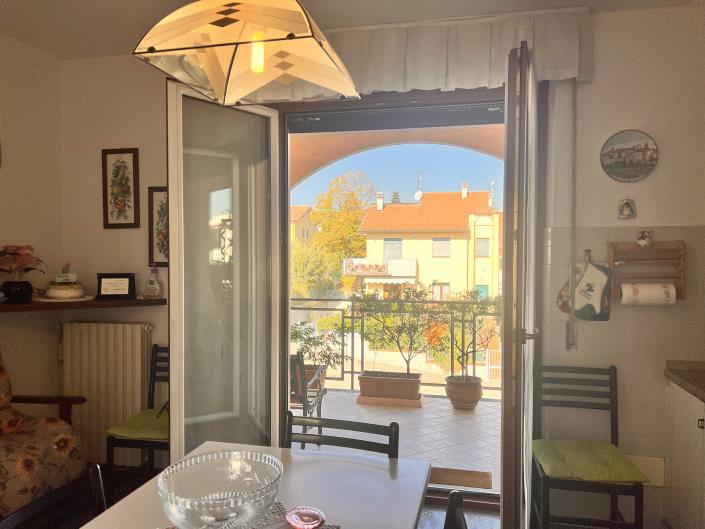 Image No.3-3 Bed Flat for sale