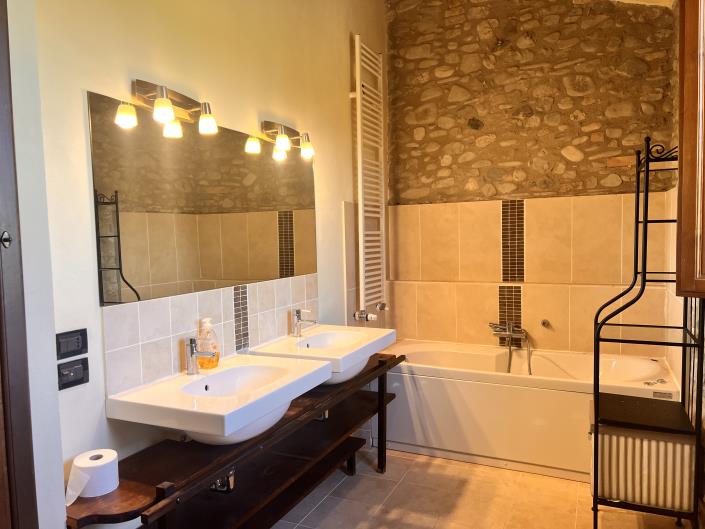 Image No.7-Maison de campagne de 6 chambres à vendre à Anghiari