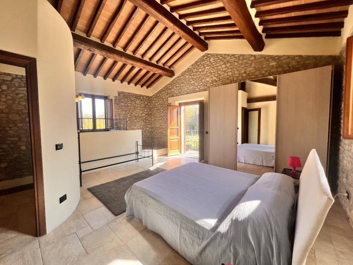 Image No.11-Maison de campagne de 6 chambres à vendre à Anghiari