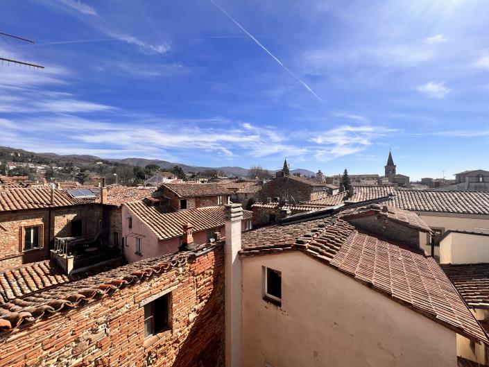 Image No.17-3 Bed Apartment for sale