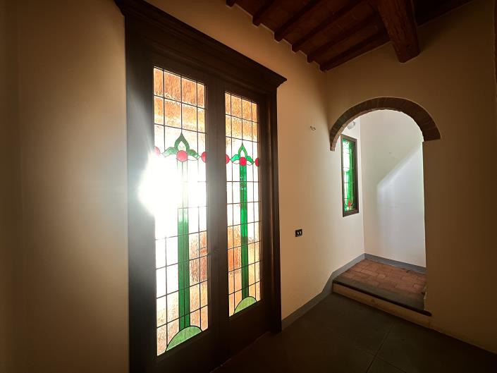 Image No.11-2 Bed Flat for sale