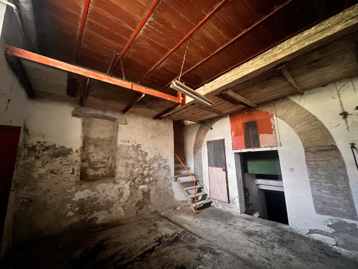 Image No.9-3 Bed Townhouse for sale