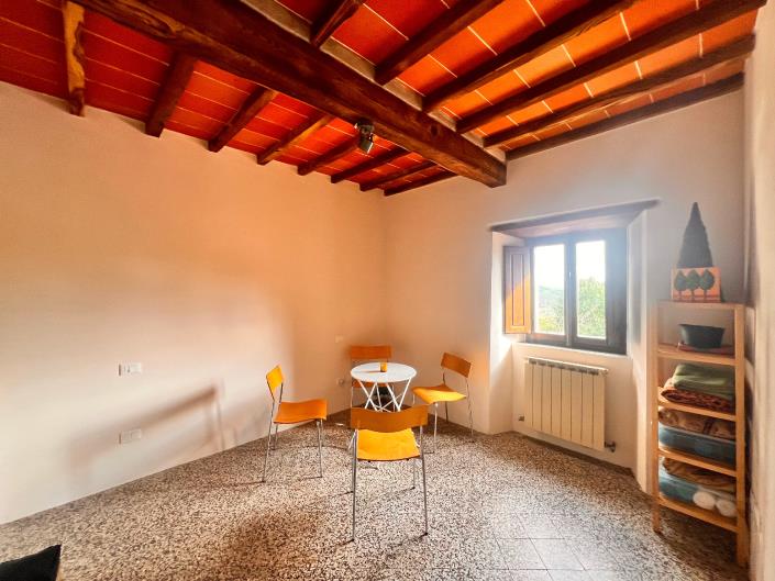 Image No.11-3 Bed Semi-Detached for sale