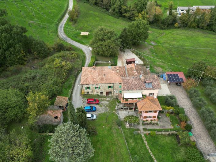 Image No.26-3 Bed Semi-Detached for sale