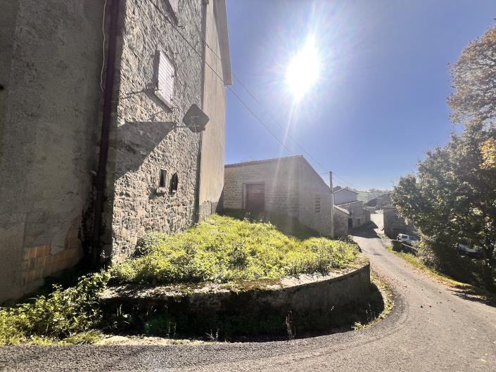 Image No.25-5 Bed Farmhouse for sale