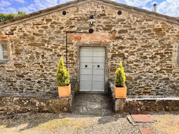 Image No.5-2 Bed Flat for sale