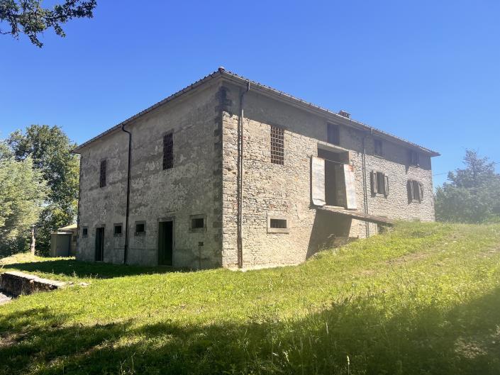 Image No.8-4 Bed Country Property for sale