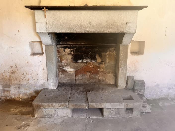 Image No.16-4 Bed Country Property for sale