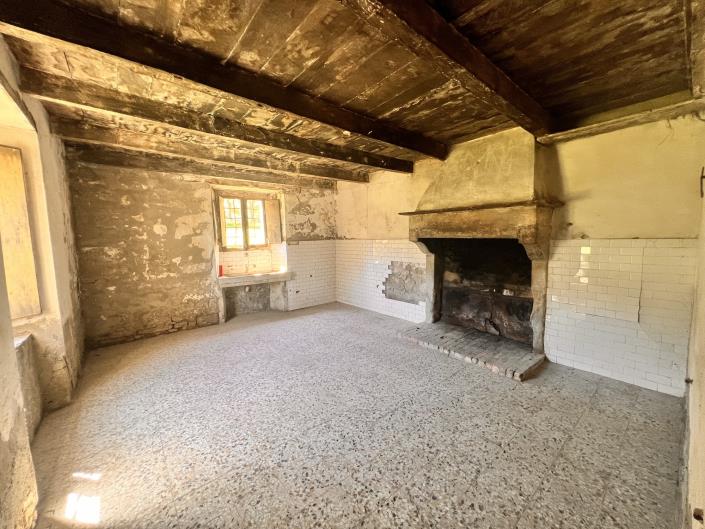 Image No.17-4 Bed Country Property for sale