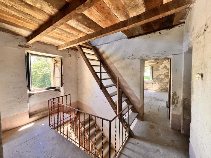 Image No.22-4 Bed Country Property for sale