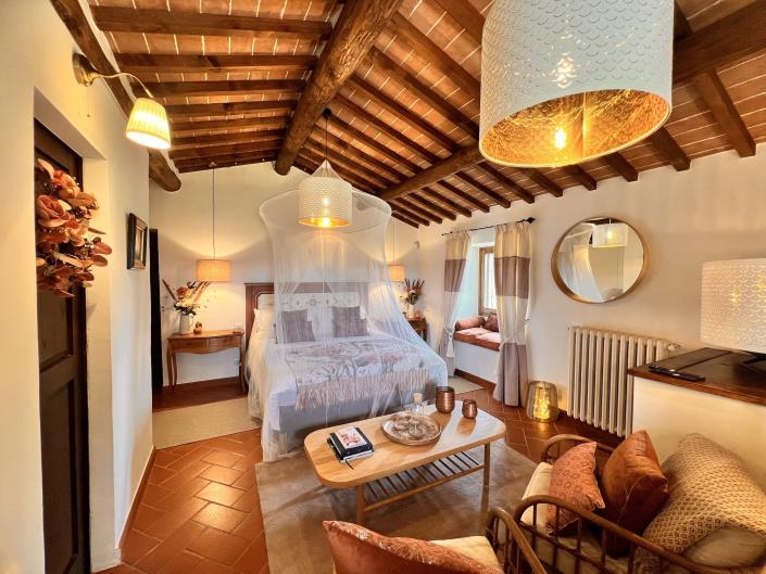 Image No.18-Propriété de pays de 9 chambres à vendre à Anghiari