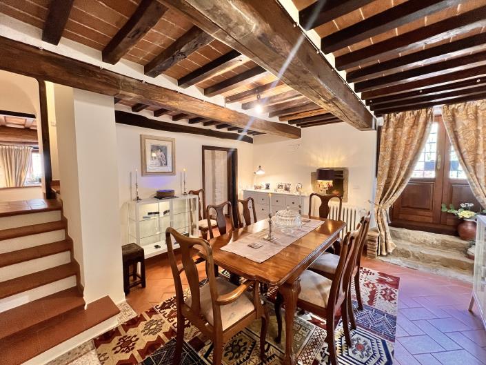 Image No.8-Propriété de pays de 9 chambres à vendre à Anghiari