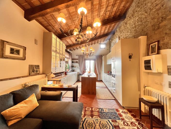 Image No.7-Propriété de pays de 9 chambres à vendre à Anghiari