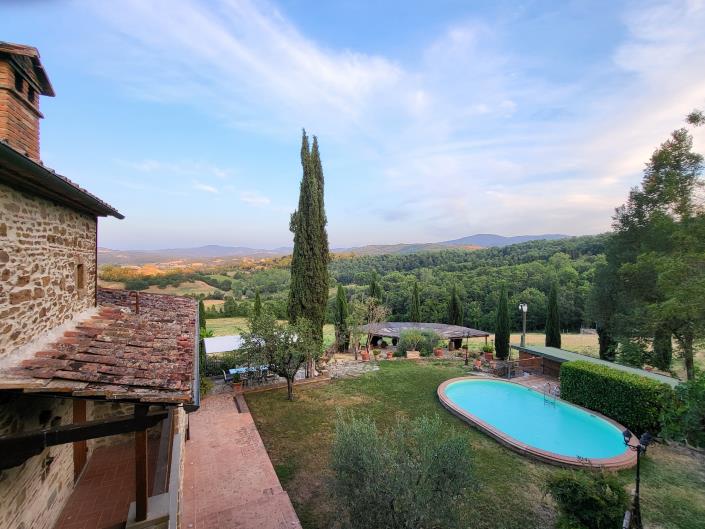 Image No.34-Propriété de pays de 9 chambres à vendre à Anghiari