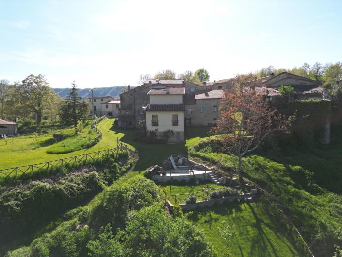 Image No.21-1 Bed Semi-Detached for sale