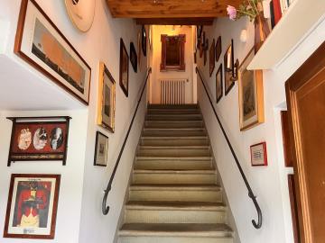 A348-2-entrance-hall