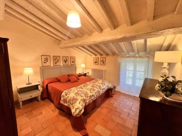 Appartamento-Ribes-7-bedroom1