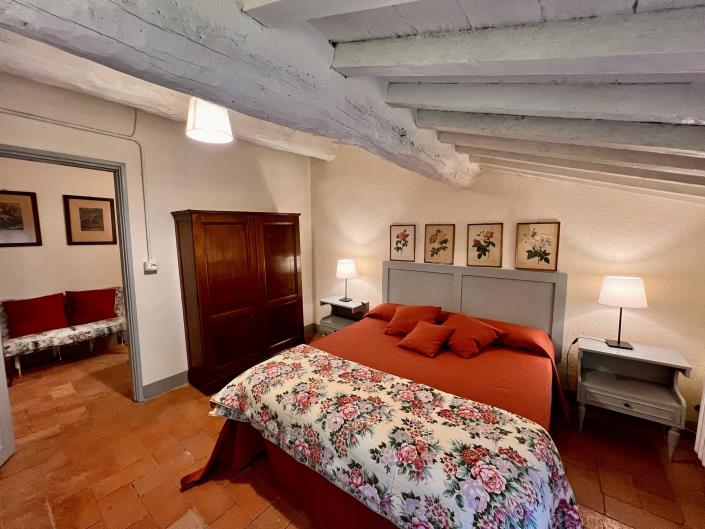 Image No.13-2 Bed Apartment for sale