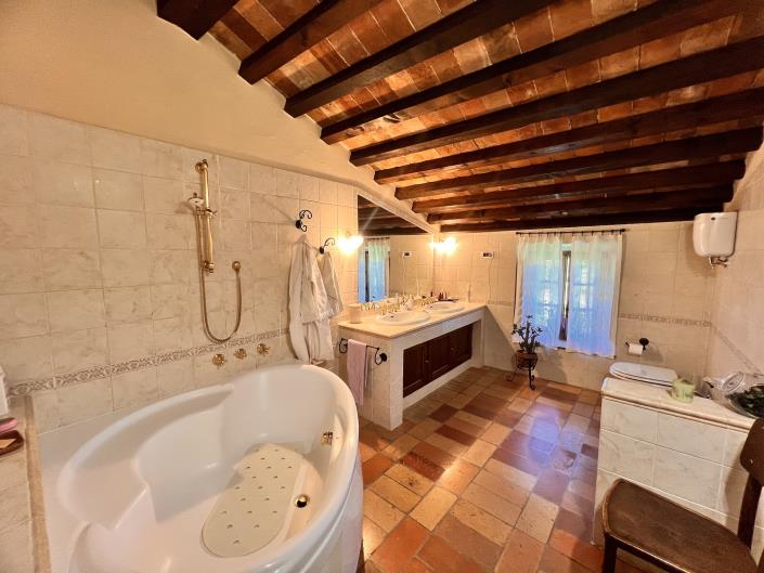 Image No.22-Ferme de 3 chambres à vendre à Anghiari